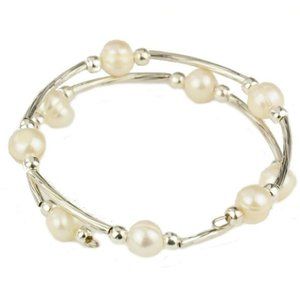 😀 3 for $20 White Freshwater Pearl Wrap Bracelet